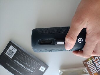 JBL FLIPESSENTIAL2 - 3