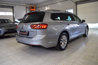 Volkswagen Passat 2.0 TDI MATRIX 67 000 KM 2020-DPH - 3