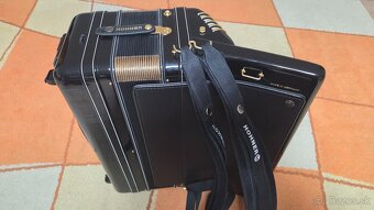 Hohner Morino IV 120 De Luxe - 3