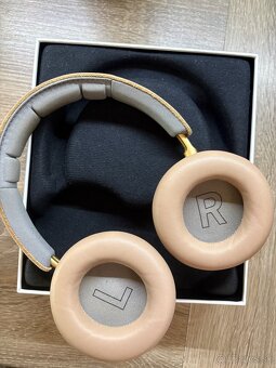 Bang & Olufsen Beoplay H9 - 3