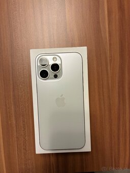 Predám IPhone 15 Pro Max 256 - 3