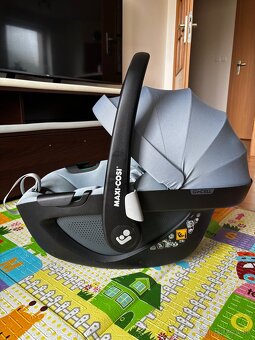Detská autosedačka Maxi-Cosi Pebble 360 - 3