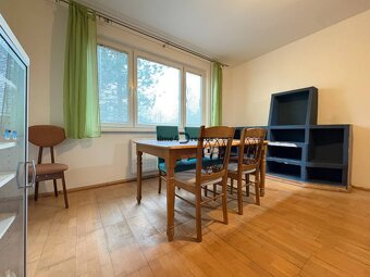 Na predaj: CENTRUM: 3 izb.byt + PIVNICA - 3