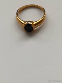 Zlatý prsteň so zafírom - 3