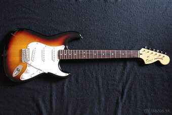 Squier Vintage Modified Stratoaster - 3