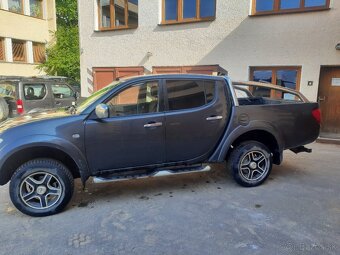 Mitsubishi L200 - 3