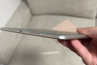 Apple iPad air 2019 (3. generácia) 64gb strieborný - 3