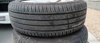 225/55 R18 - 3