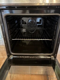Predám elektricky sporák značky beko - 3