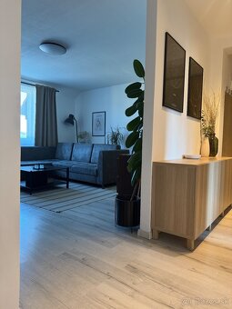 Predám kompletne zariadený 3-izbový byt – 78,5 m² na pešej - 3