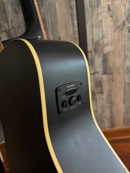 Elektro-Akustická Gitatra - Fender Joe Strummer - 3