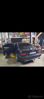 BMW E38 RED SMOKE LED - 3