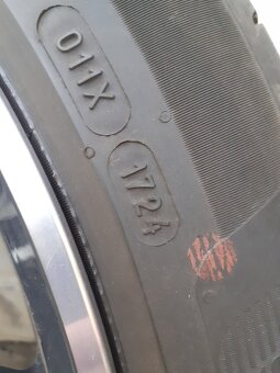 Disky s penuamtikami 235/45R20 - 3