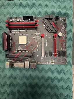 MSI B450 Gaming Plus + CPU AMD Ryzen 5 2600 - 3