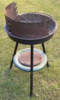 Malý záhradný gril - 3