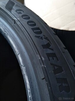 235/40 R 19 letné GOOD/YEAR. - 3