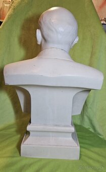 busta Lenin r.1958 - 3