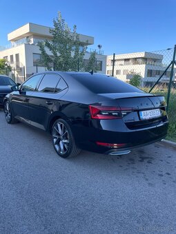 Škoda Superb sportline sedan 2.0 TDi - 3