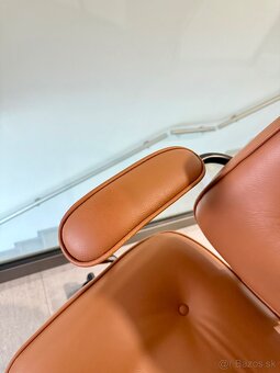 Ergonomická kancelárska stolička IKEA ALEFJÄLL hnedá - 3