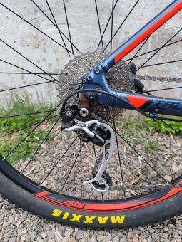 Predám bicykel Giant Talon - 3