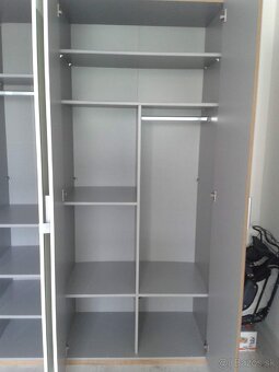 Šatníková skriňa 140€ - 3
