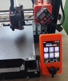 Predám 3 d tlačiareň prusa mini - 3