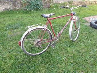 Predám 3x bicykel.budu na burze v poltari 19.10.2025 - 3