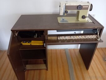 Šijací stroj Veritas - 3