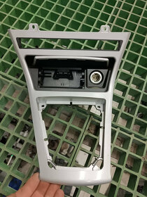 BMW X3 E83 dekor interiéru, lišty - 3