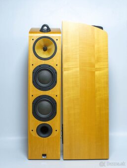 Bowers & Wilkins 703 - 3