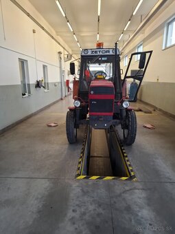 Zetor 8111 - 3
