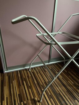 Stojan na vaničku - 3