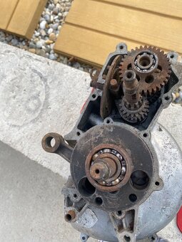Motor tatran 125 - 3