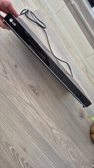 DVD  prehrávač LG DVX582H - 3