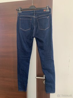 Dámske rifle Tommy Hilfiger Como Originál veľ.30 - 3