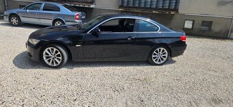BMW e92 325i 160kw - 3