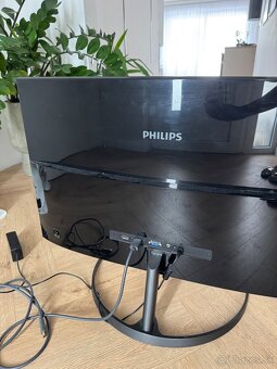 Monitor Philips - 3
