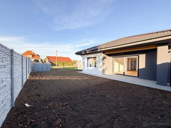 Rodinný dom, ŠTANDARD, upravený pozemok - okres Nitra - 3