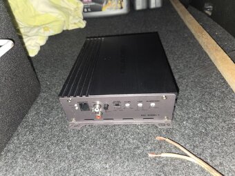 Gladen RC600c1 zosilnovac - 3