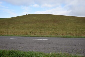 Stavebný pozemok o výmere 5668m2, Pavlova Ves, okres LM - 3