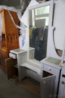 Toaletný stolík - 3