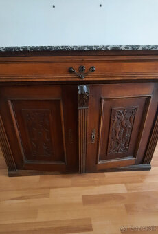 Starožitný nábytok - 3