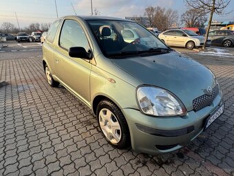 Toyota Yaris 1.0 - 3