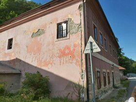 Bez maklérov predám historicky dom v lokalite Kozelník (ID:  - 3
