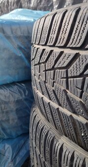 235/45 r18 Zimné / Hankook - 3