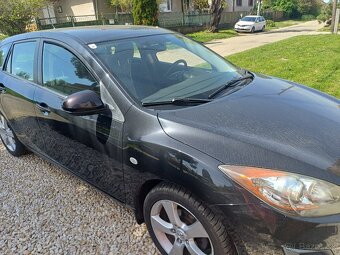 Mazda 3---1.6i-benzin--77Kw-105Ps-najazdené.-157300km - 3