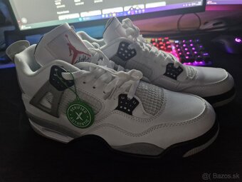 Jordan 4 - 3