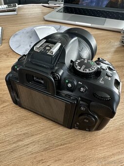 Fotoaparát NIKON - 3