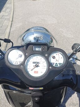 Aprilia Scarabeo 150 - 3
