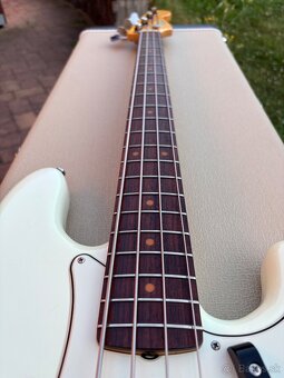 Fender American Vintage ’63 Precision Bass, Olympic White - 3